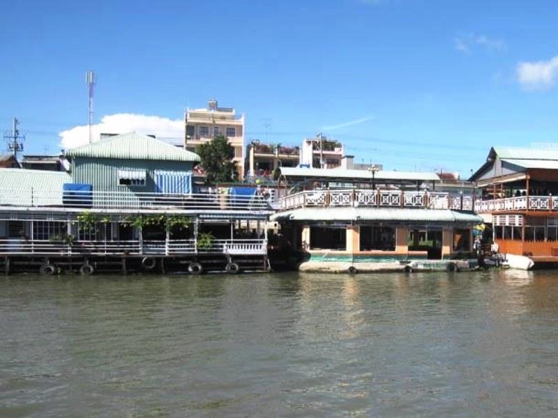 Floating Hotel チャウドック エクステリア 写真